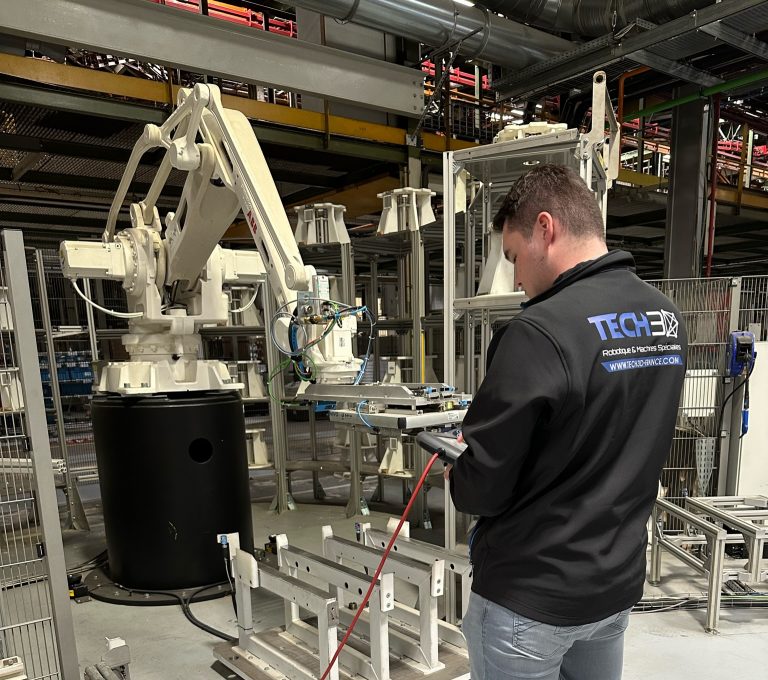 TECH3D Intégration de robot industriel ABB IRB460